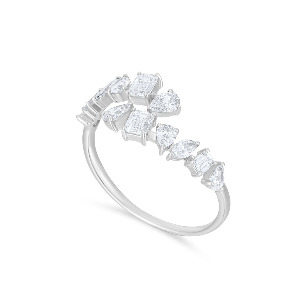 18K White Gold Multiple Diamond Shape Design