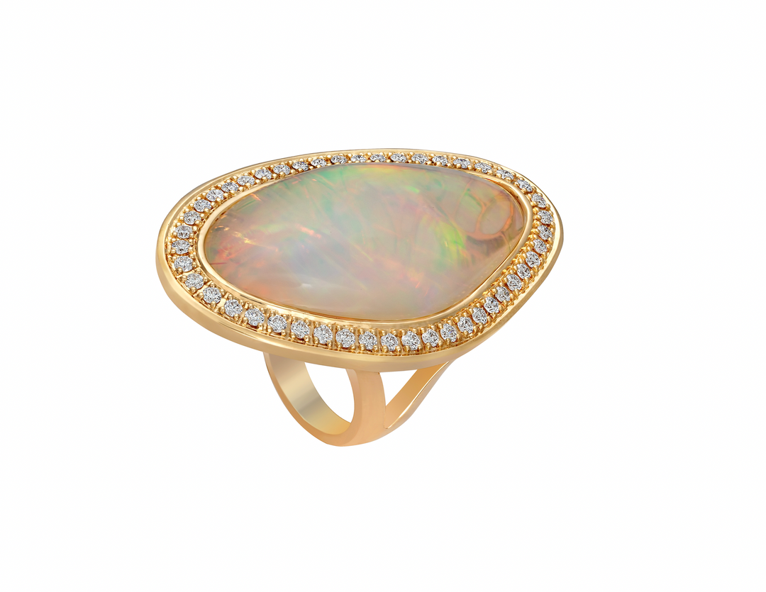 18K Yellow Gold Opal Ring