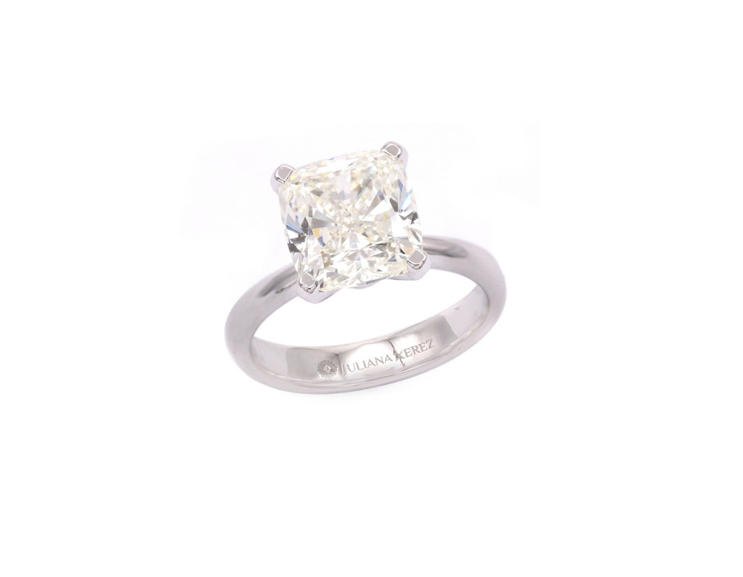 18K White Gold 5ct Cushion Enagment Ring