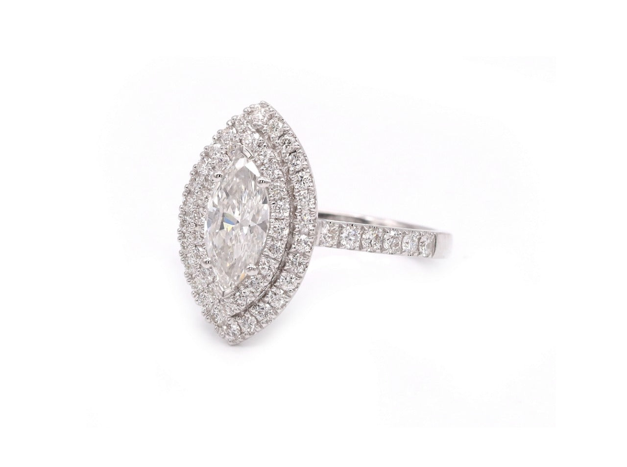 Anel de noivado em formato de marquise em ouro branco 18K